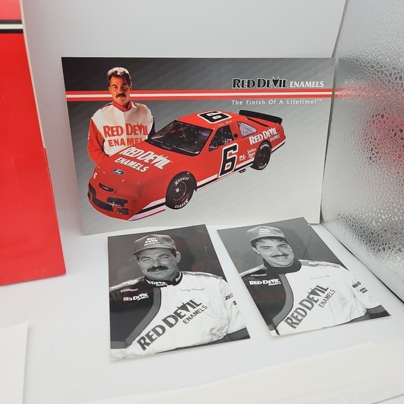Vintage Nascar Press Kit Red Devil Enamels Racing Tommy Houston Media Guide #6 - Picture 2 of 7